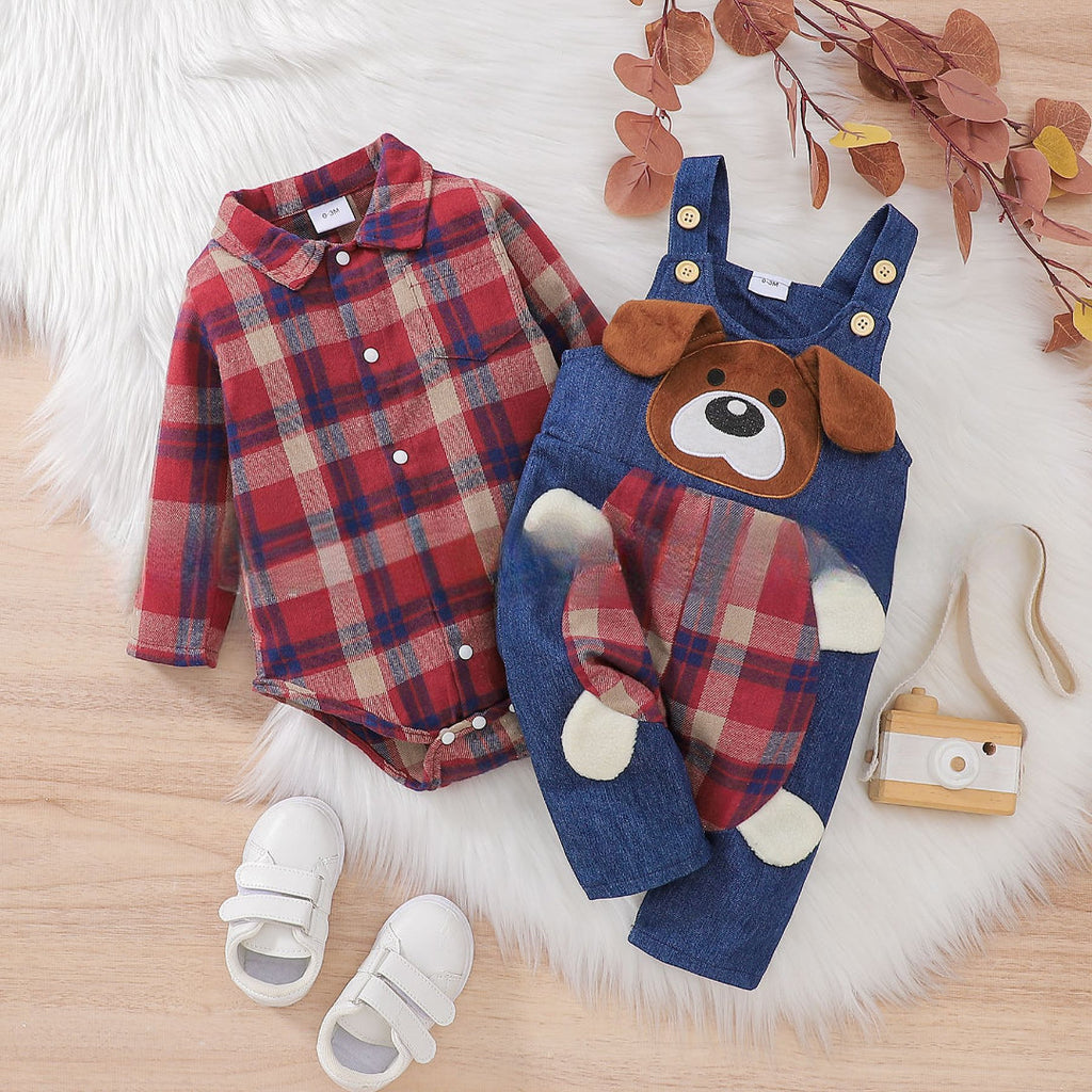 Peto vaquero y camiseta a cuadros