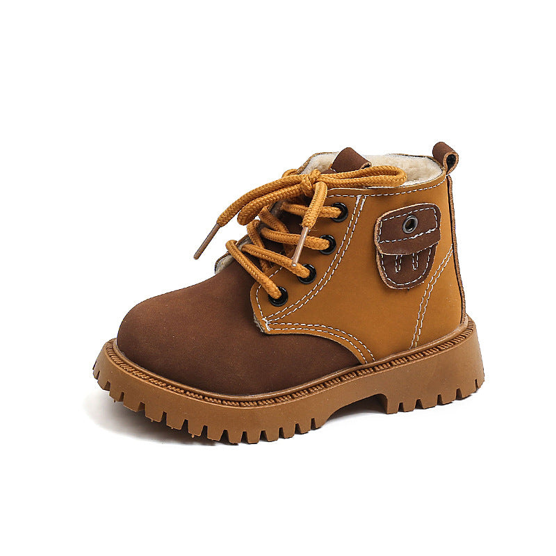 Zapato de invierno con forro suave y cálido, de diseño moderno en España