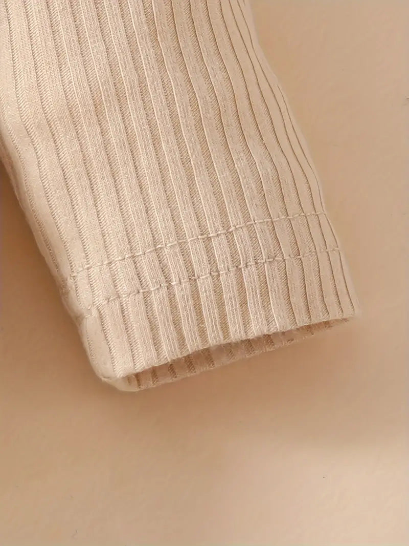 Conjunto de 3 piezas con diseño moderno y estampado de piel de tigre