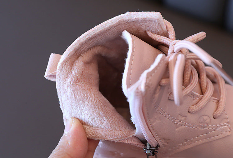 Bota de invierno cálida y rosa, ideal para el invierno