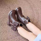 Botas de invierno con diseño clásico y moderno. en España