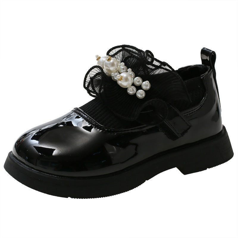 Zapato clásico brillante para niña en España