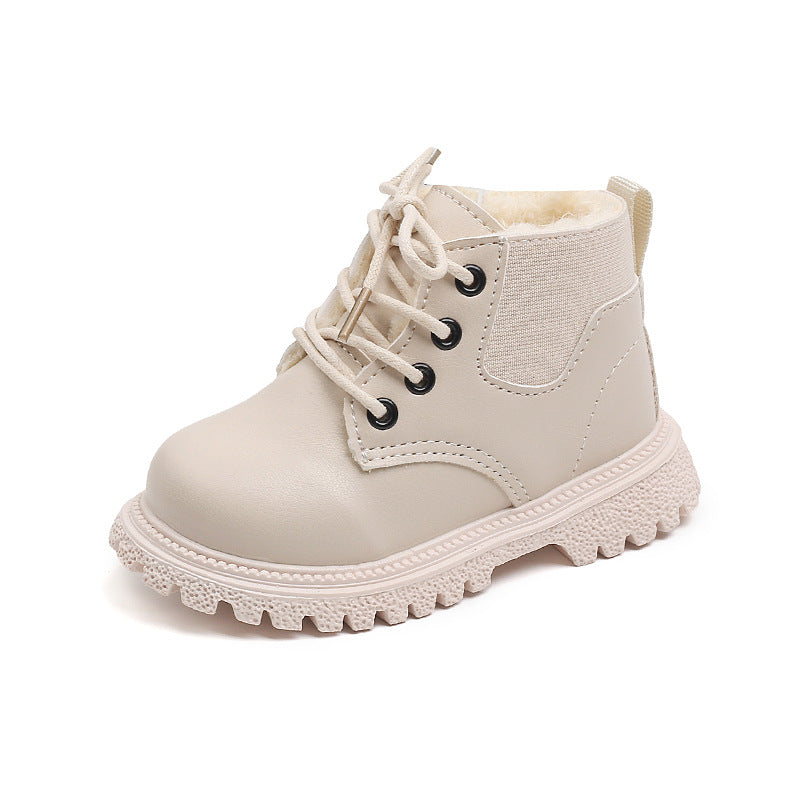 Botas de invierno con diseño práctico y resistente al frío en España