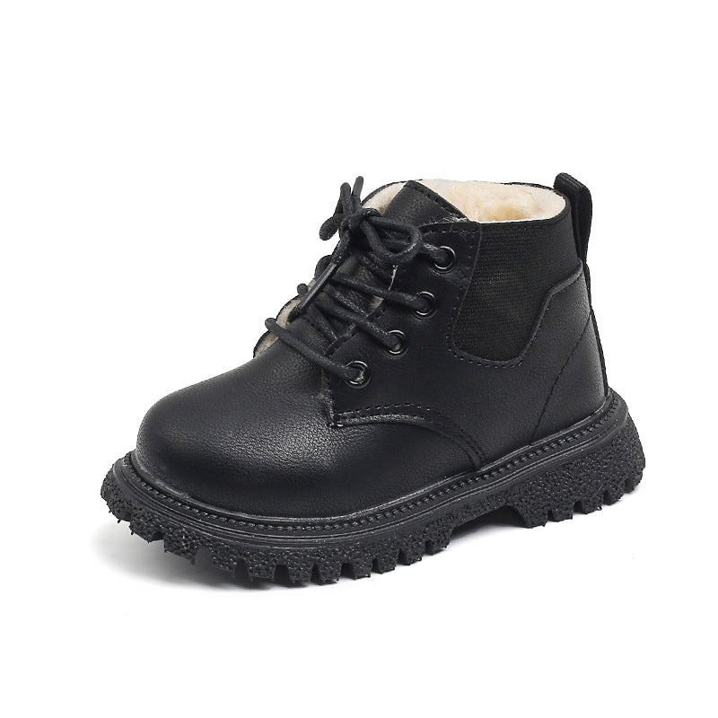 Botas de invierno con diseño práctico y resistente al frío en España