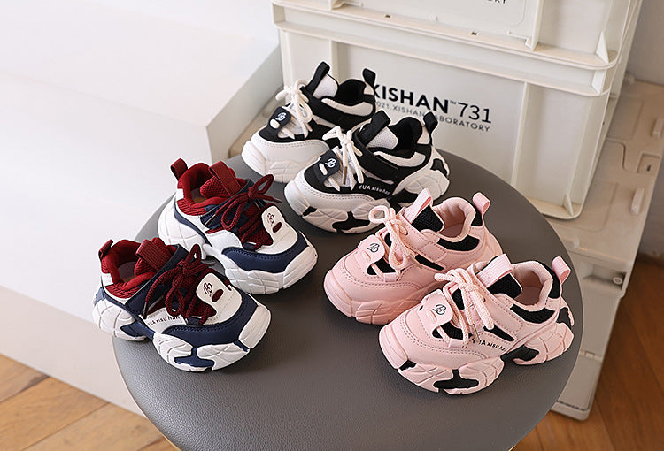 Zapato con diseño deportivo moderno