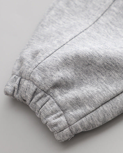 Conjunto bebé y niño 3 piezas ropa bebé: chaqueta estampada, camiseta con oso y pantalón gris cómodo en España