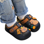 Pantuflas de invierno cálidas con diseño de dibujos animados en España