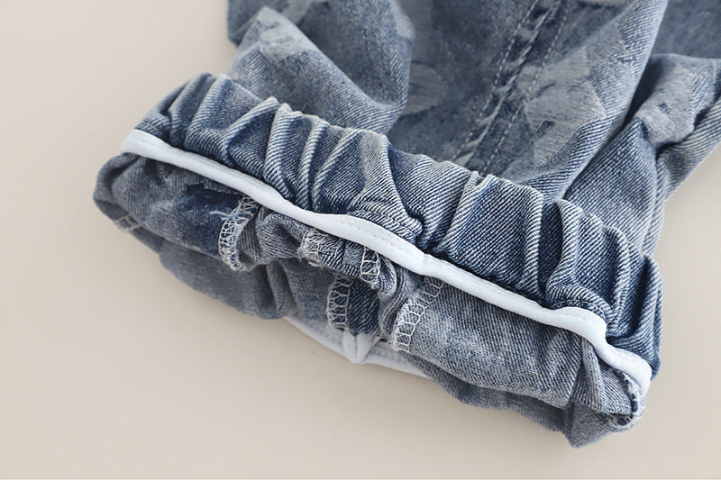 conjunto vaquero 3 piezas con chaqueta denim, camiseta de algodón y pantalón vaquero,Ideal para clima otoñal  en España