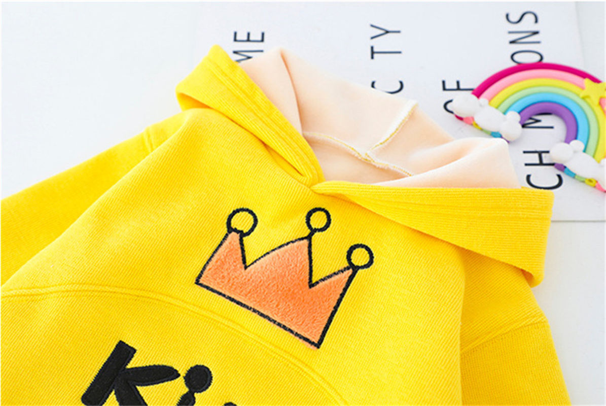 Conjunto niño 2 piezas sudadera con capucha y pantalón vaquero estilo King en España