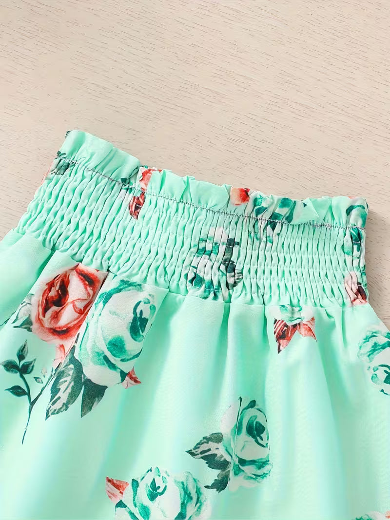 El conjunto menta y rosas que enamora este verano.