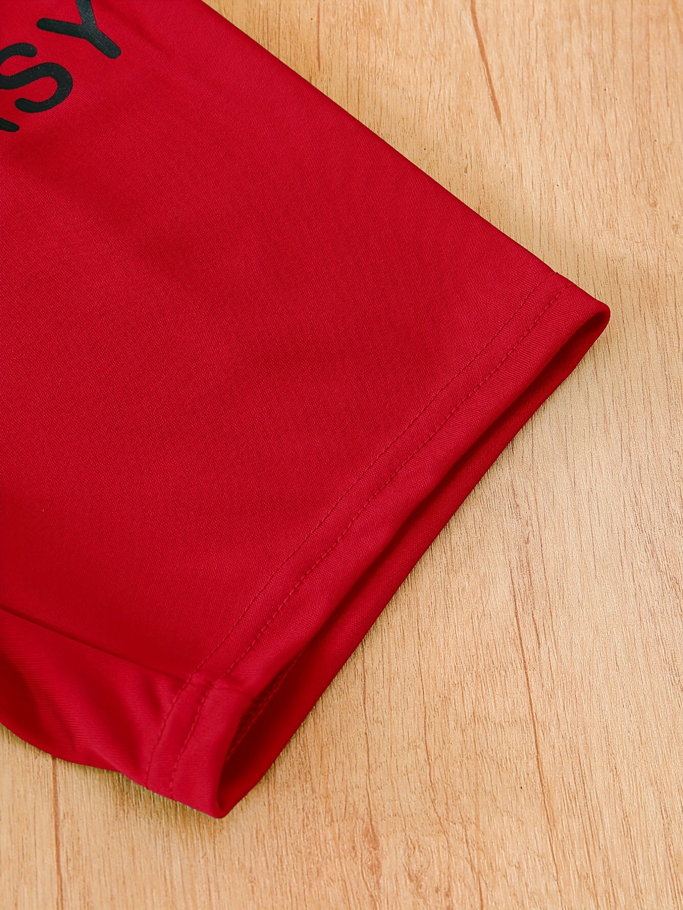 Conjunto "EASY" para Niños: Camiseta y Pantalón Corto con Bolso