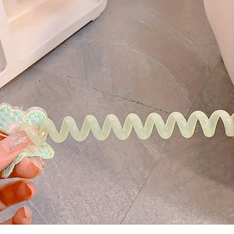 Pinzas para el cabello en espiral para un look infantil encantador