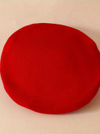 Conjunto de invierno de 3 piezas: blusa, falda y gorro en rojo y blanco ❄️✨