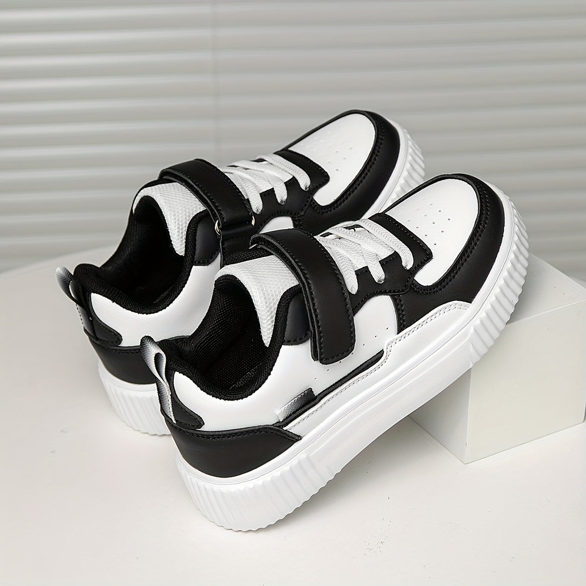 Deportivas Casual Blanco y Negro