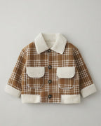 Conjunto Infantil de Cuadros con Chaqueta de Borreguito y Pantalón Blanco