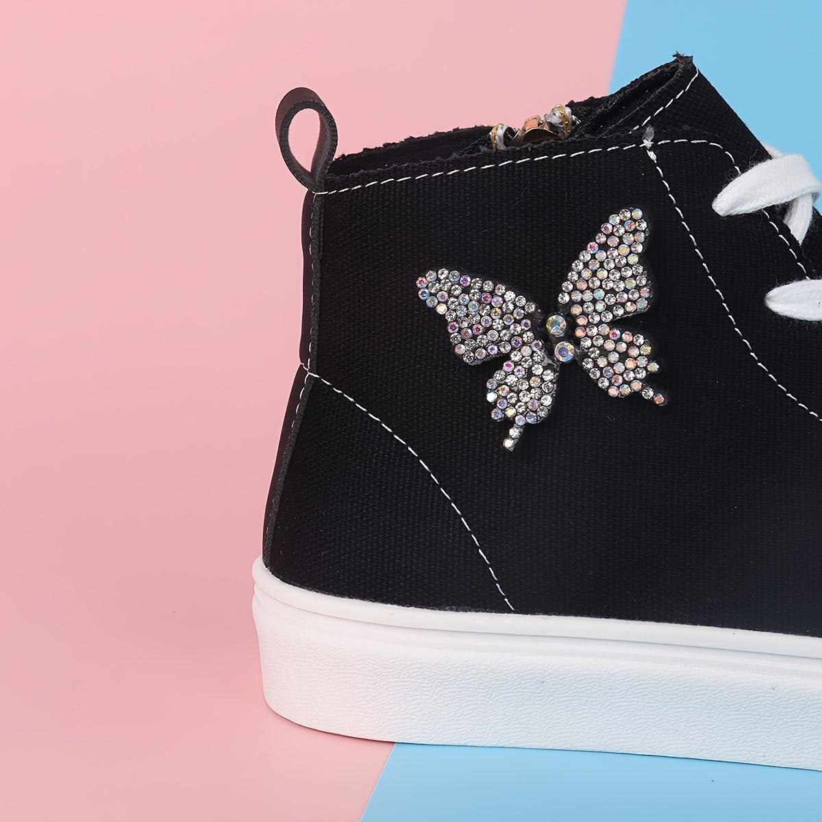 Botines de Lona con Mariposa