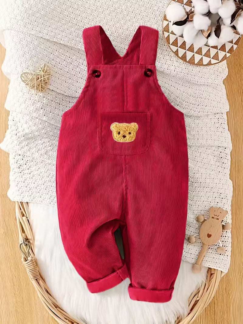 Suavidad de Pana: El Overol de Osito Perfecto