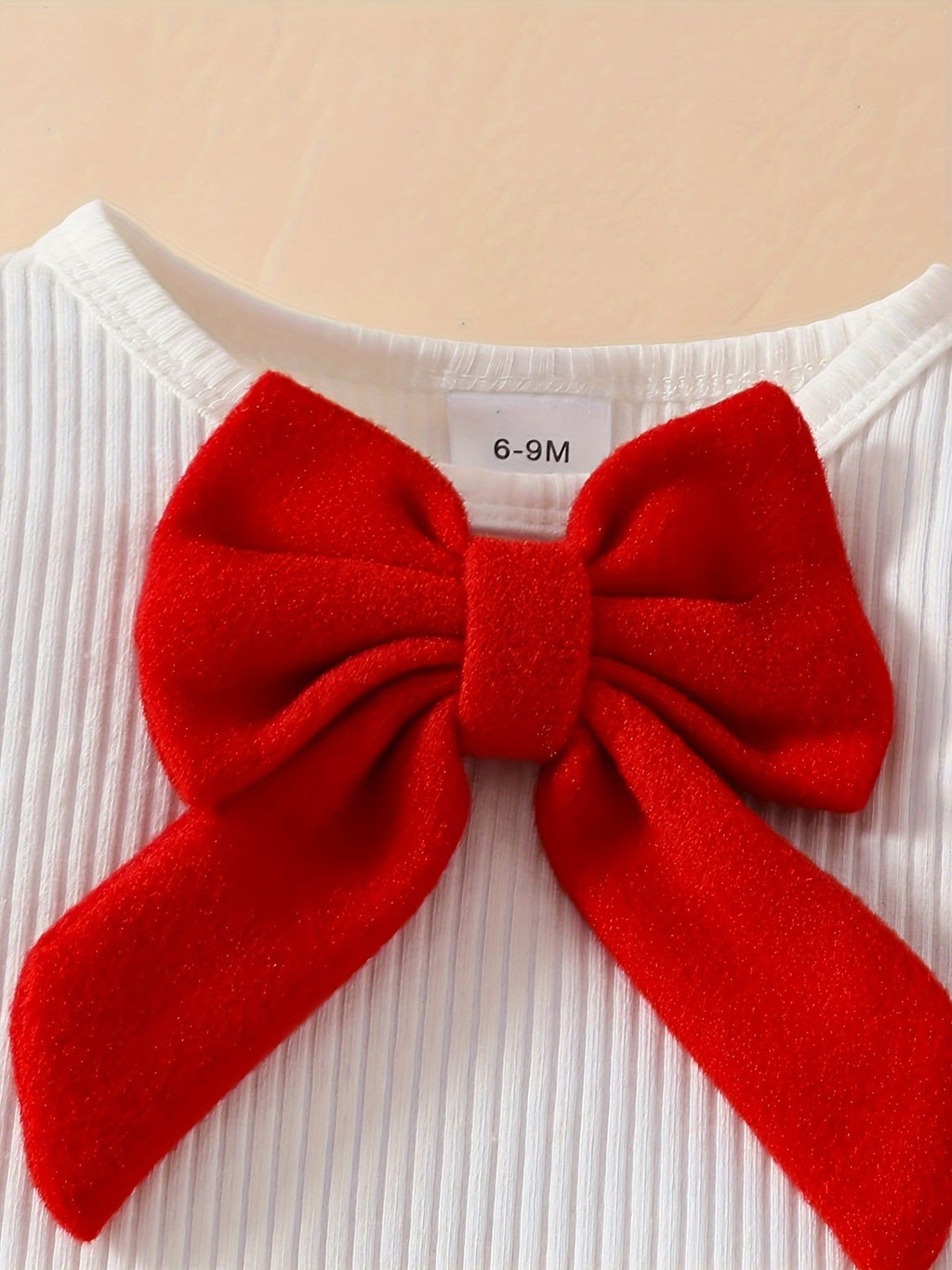 Conjunto de invierno de 3 piezas: blusa, falda y gorro en rojo y blanco ❄️✨