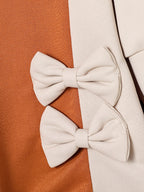 Conjunto Moderno de Algodón con Detalles de Lazos