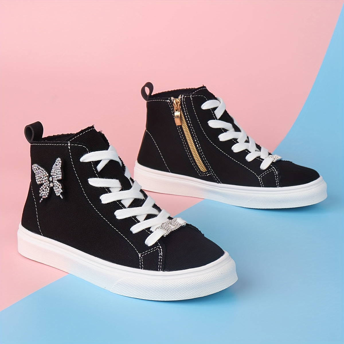 Botines de Lona con Mariposa