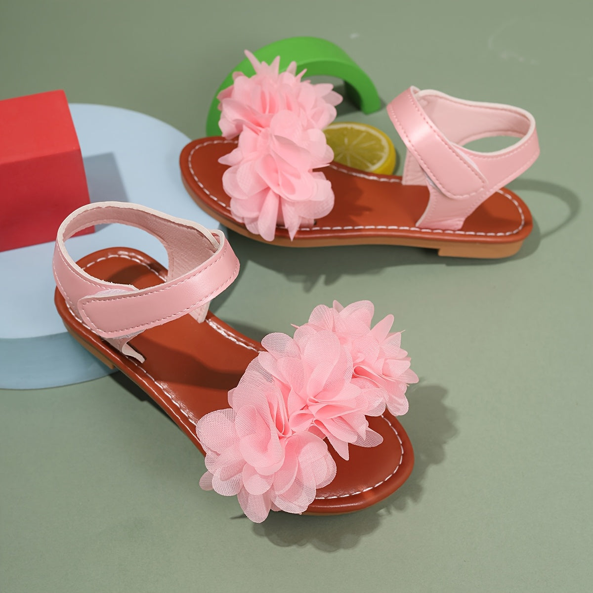 Sandalias Rosas con Flores