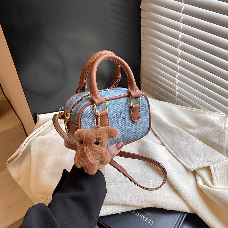 Bolso pequeño para niñas con diseño de osito – Estilo moderno y divertido