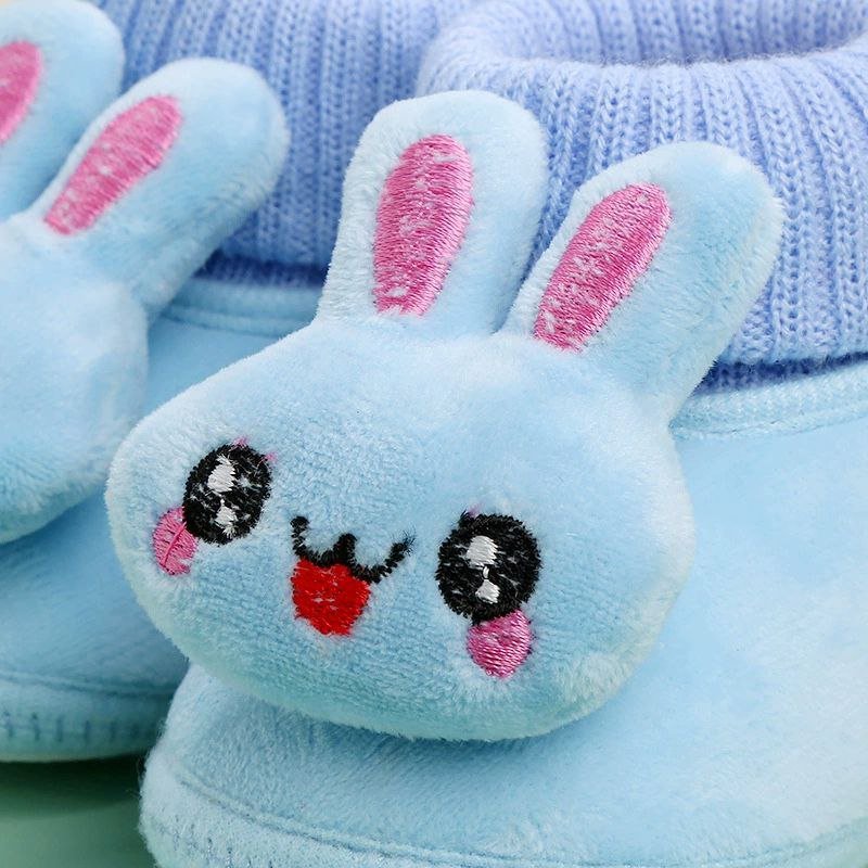 Zapatos de bebé cálidos para el invierno