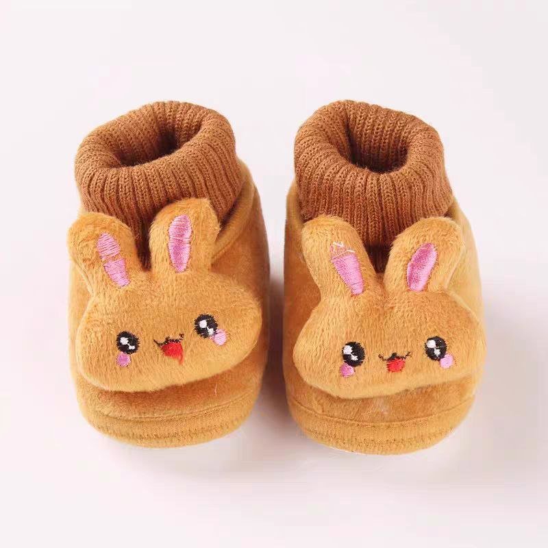 Zapatos de bebé cálidos para el invierno