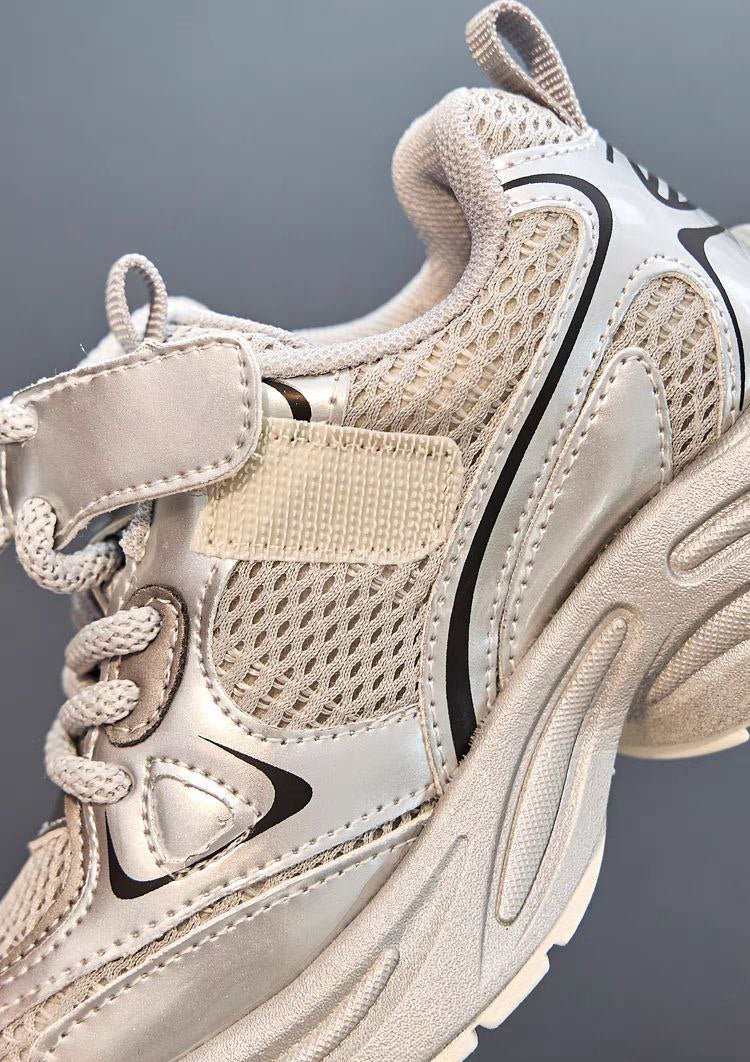 zapatillas deportivas infantiles con diseño moderno