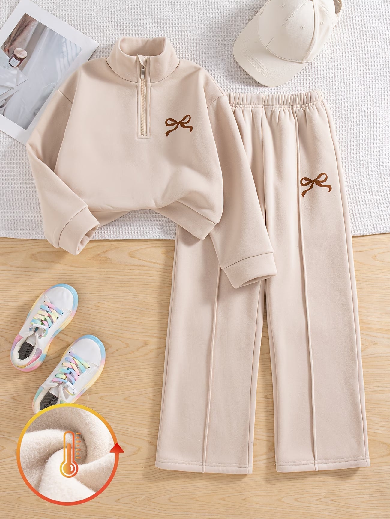 Conjunto Deportivo de Felpa con Lazo