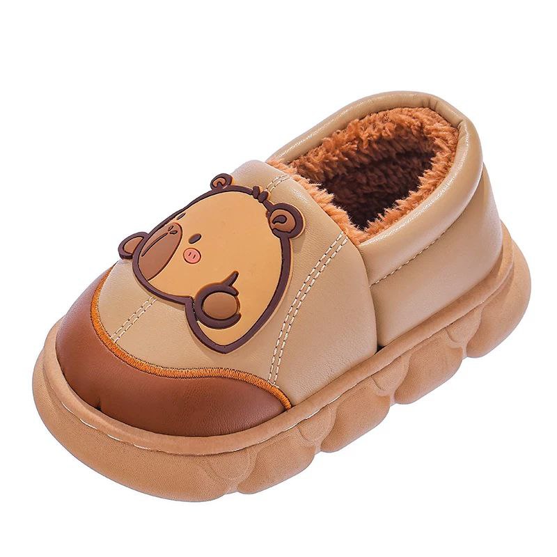 Pantuflas de invierno cálidas con diseño de oso en 3D y suave piel vista completa