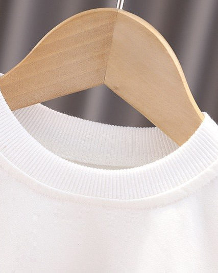 Conjunto vaquero de 3 piezas: chaqueta, camiseta y pantalón  ropa infantil , Ideal para primavera y para clima otoñal ,perfecto para los niños en España