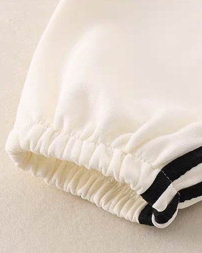 Conjunto deportivo niño con sudadera, pantalón y mochila