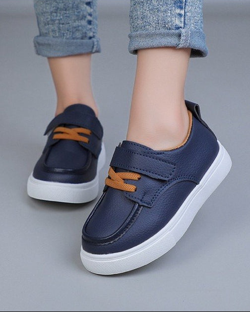 Zapato Clásico Niño Diseño Moderno