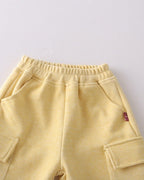 Conjunto Infantil 3 Piezas para Niño con Chaleco de Punto y Pantalón Cargo Casual
