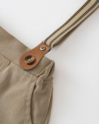 Conjunto bebé elegante 4 piezas body, tirantes, corbata y gorro