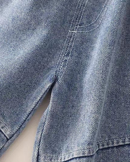 Conjunto Infantil de 3 Piezas para Niño  Camisa Denim, Chaleco de Punto y Pantalón Vaquero