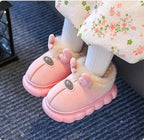 Pantuflas de invierno cálidas para niños en España
