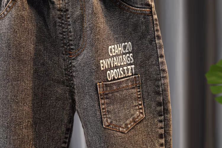 Conjunto de 3 Piezas con Camisa de Cuadros y Vaqueros