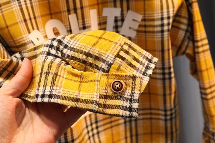 Conjunto de 3 Piezas con Camisa de Cuadros y Vaqueros