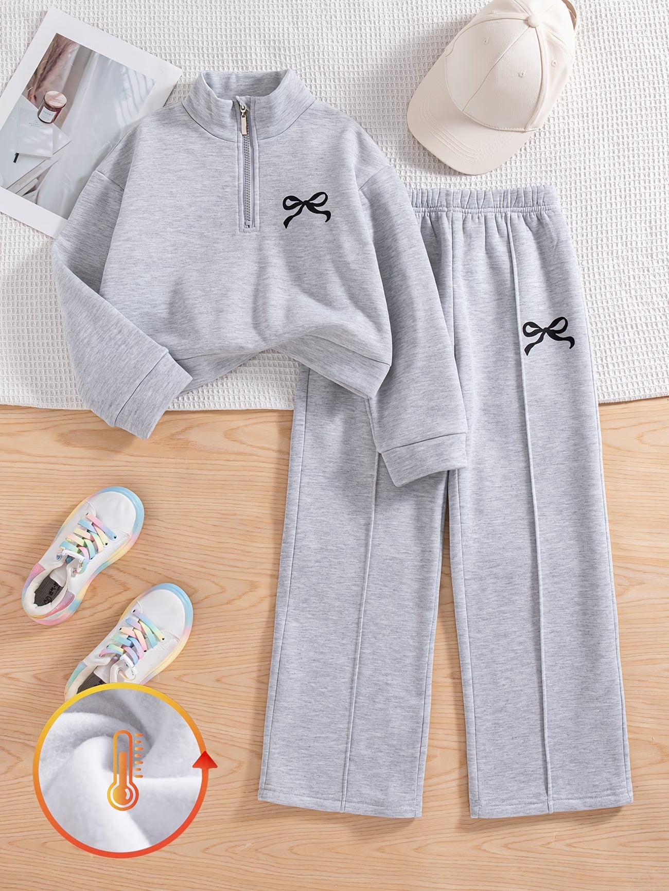 Conjunto Deportivo de Felpa con Lazo